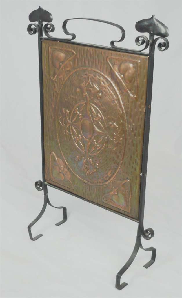 Arts and crafts fireguard in copper and iron