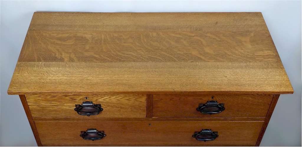Large arts and crafts chest in golden oak