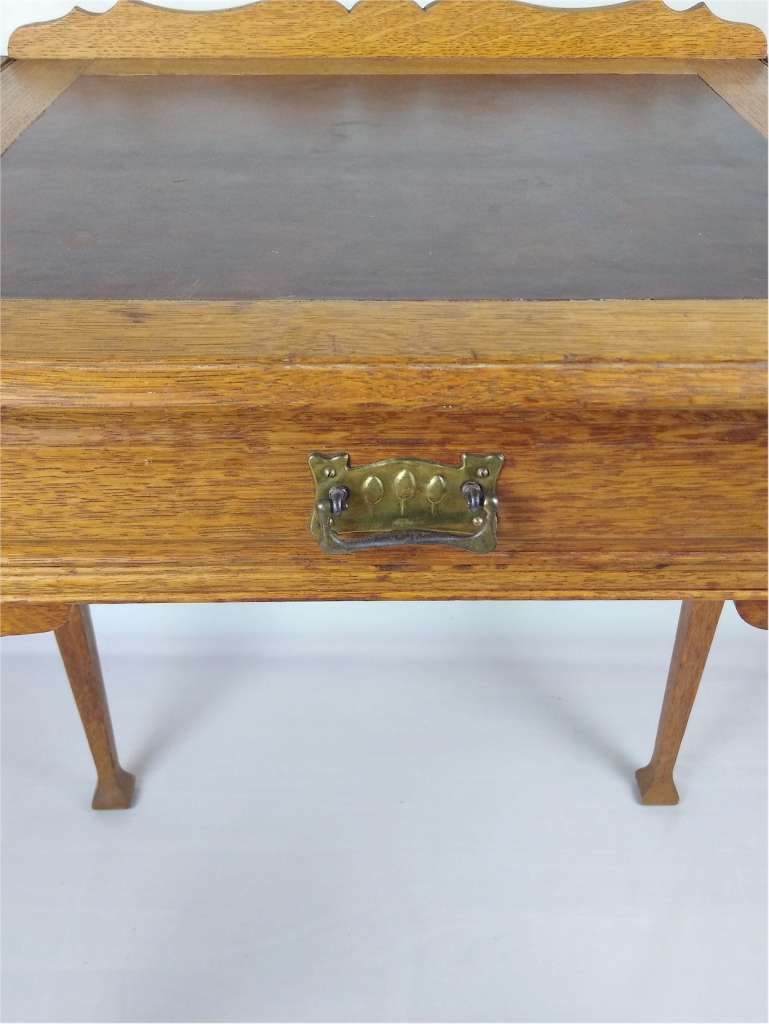Arts and crafts desk with sliding top