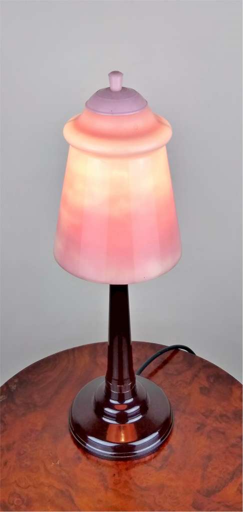 Art deco table lamp bakelite and glass
