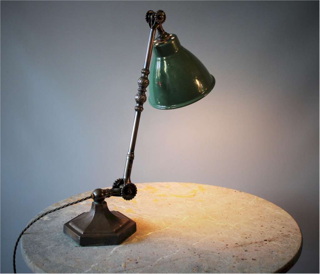 Dugdill daisy cog table lamp in copper