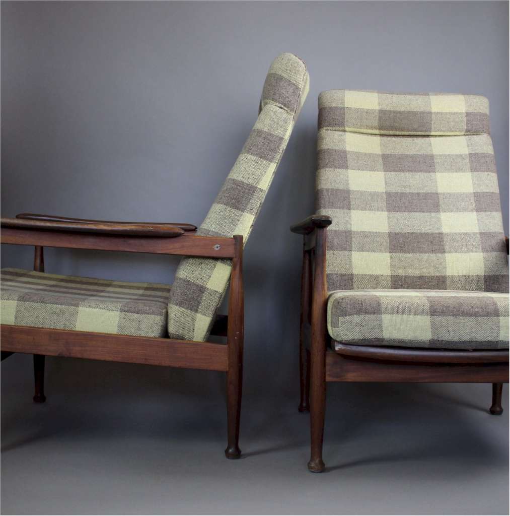 Pair of Manhattan mid-century lounge chairs by Guy Rogers