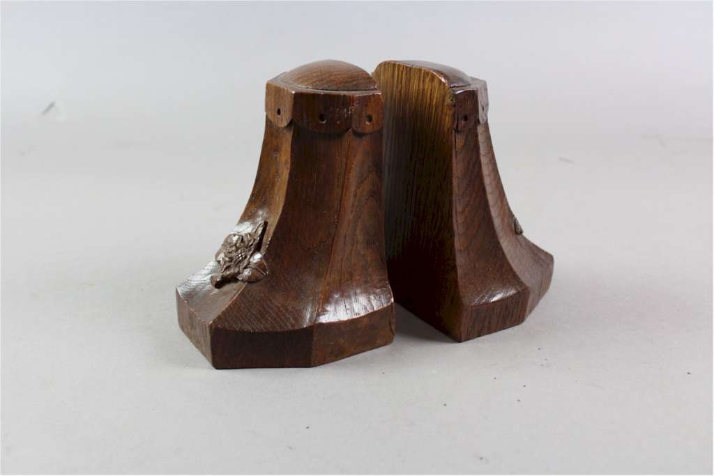 Pair of Oak bookends with carved oak leaf , Mouseman follower