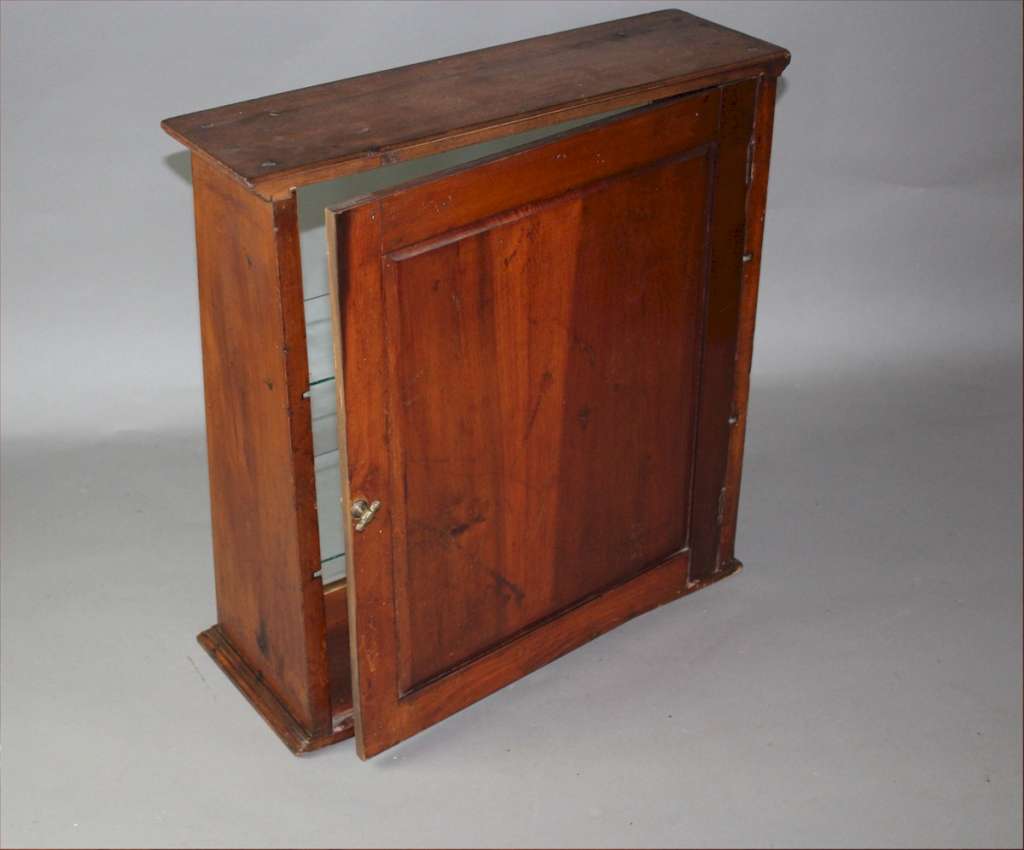 Victorian mahogany counter top display cabinet