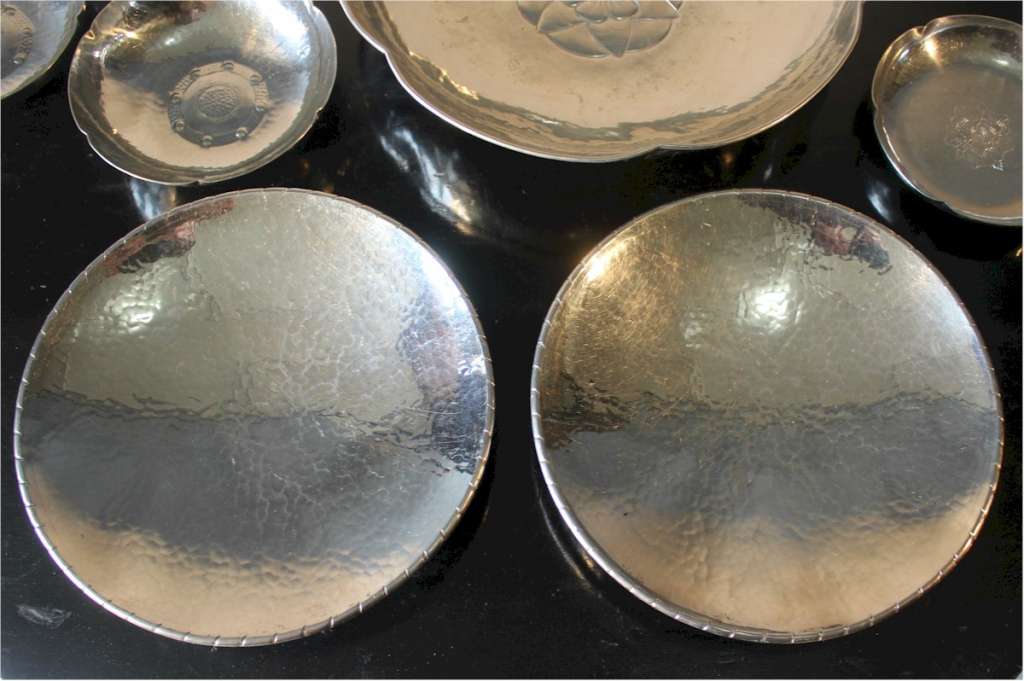 Keswick School Industrial Arts Staybrite collection of seven bowls