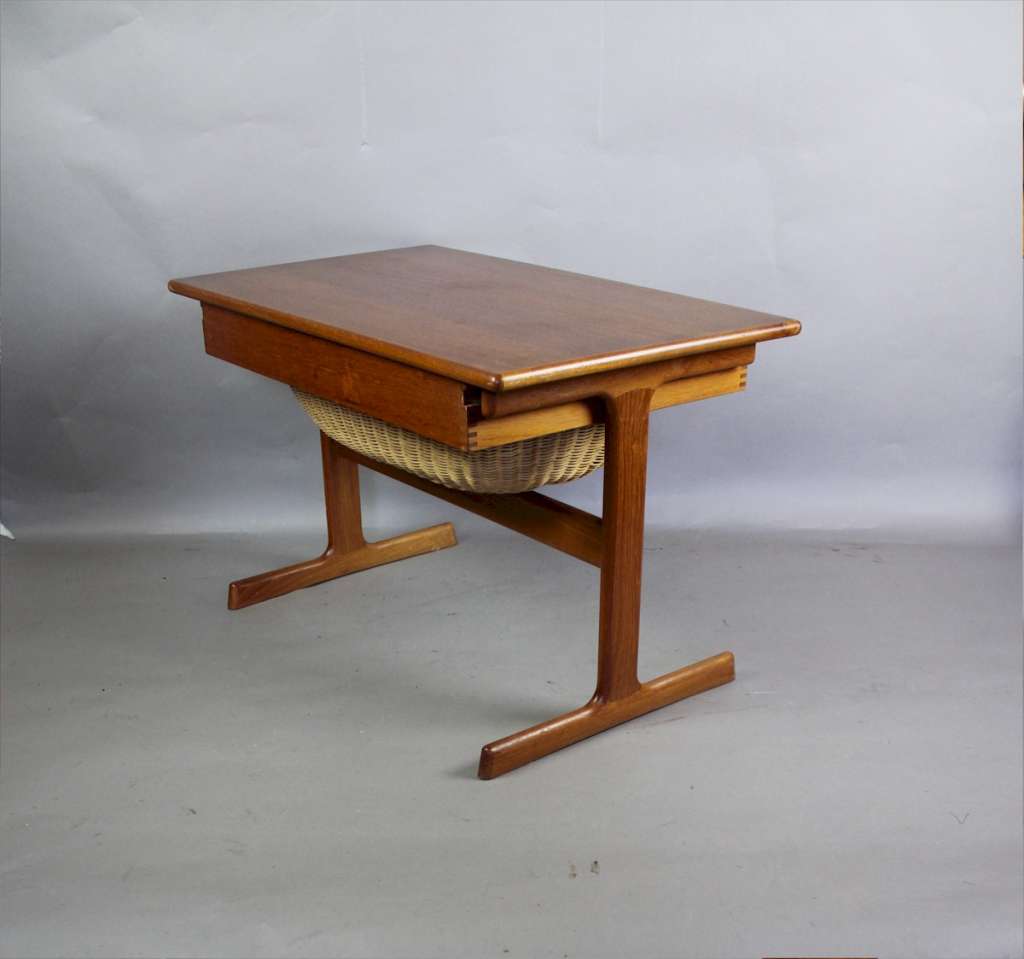 Danish Teak Mid-Century sewing table by VM Mobler
