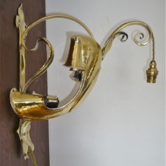  Spectacular set of 3 arts and crafts wall lights in brass