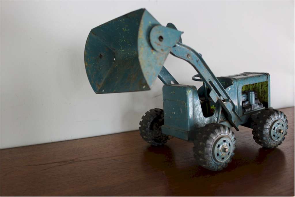 Vintage toy tractor , tinplate and plastic. c1950'sv