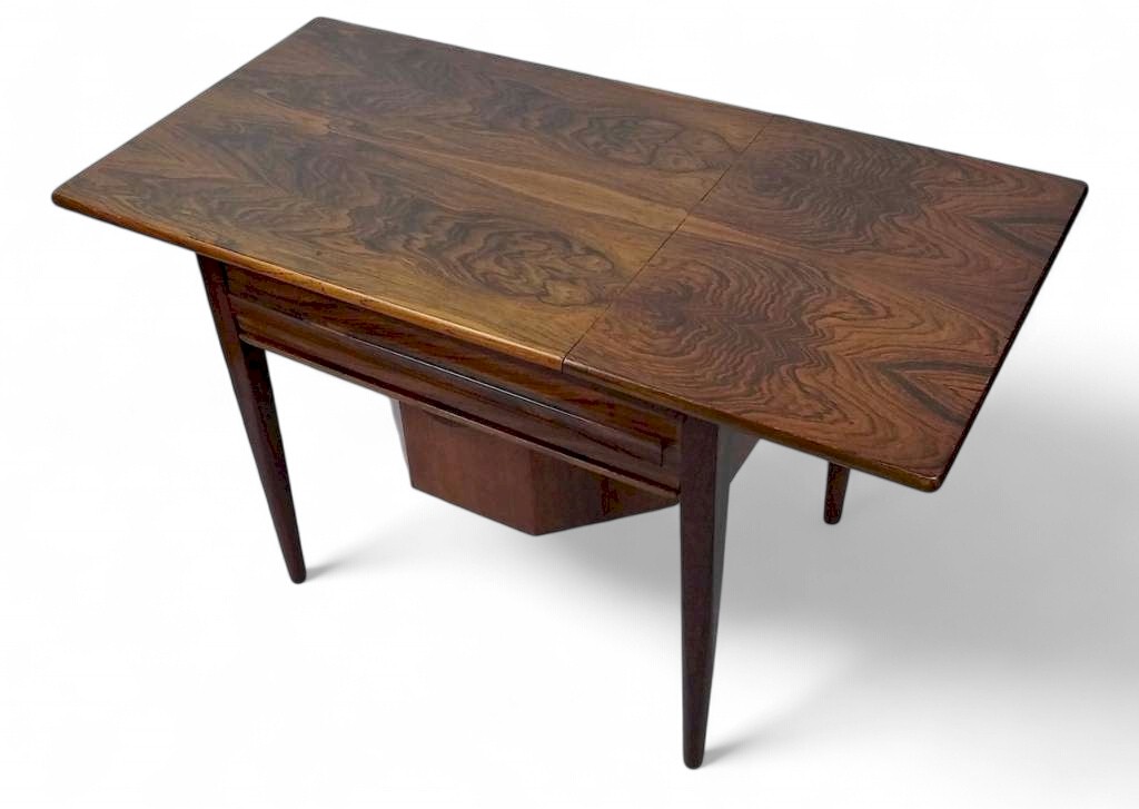 Mid Century coffee table / cabinet by J Andersen