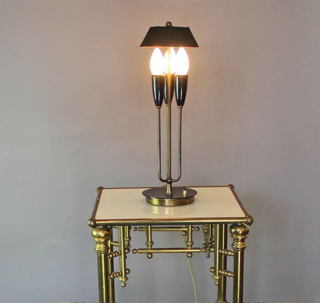 Stylish 1950's table lamp