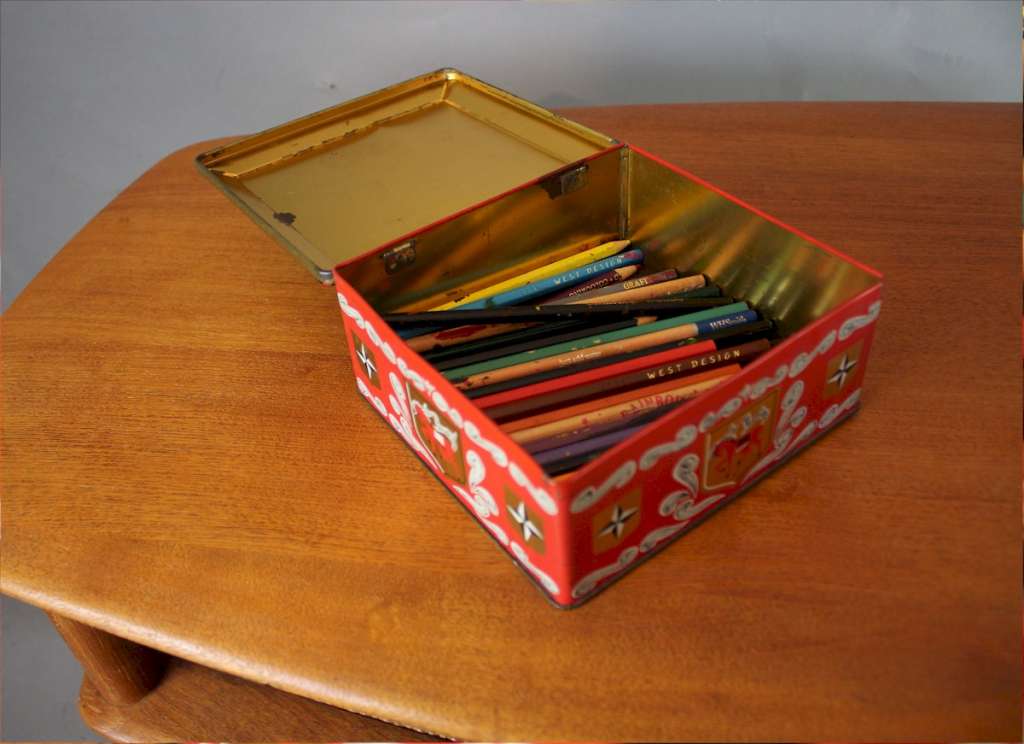 1950's tin box