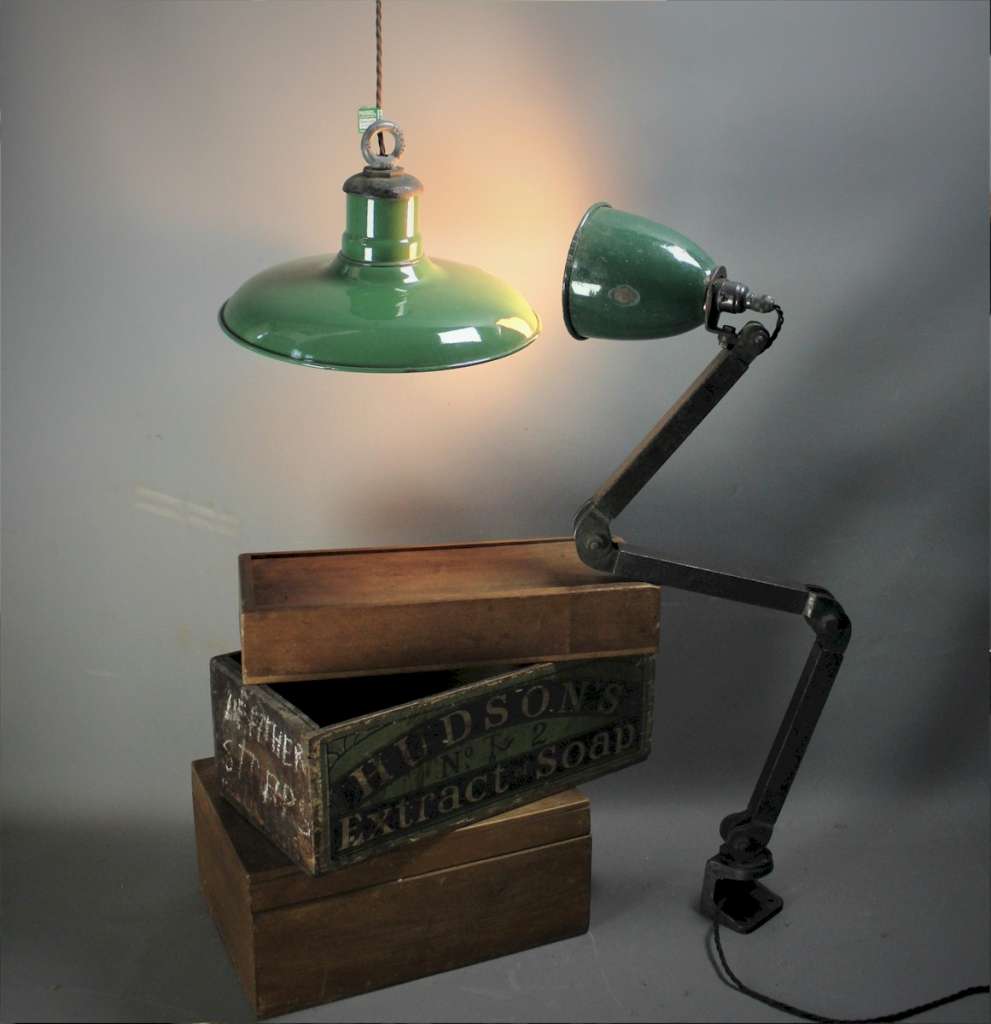 Original machinist workbench adjustable lamp