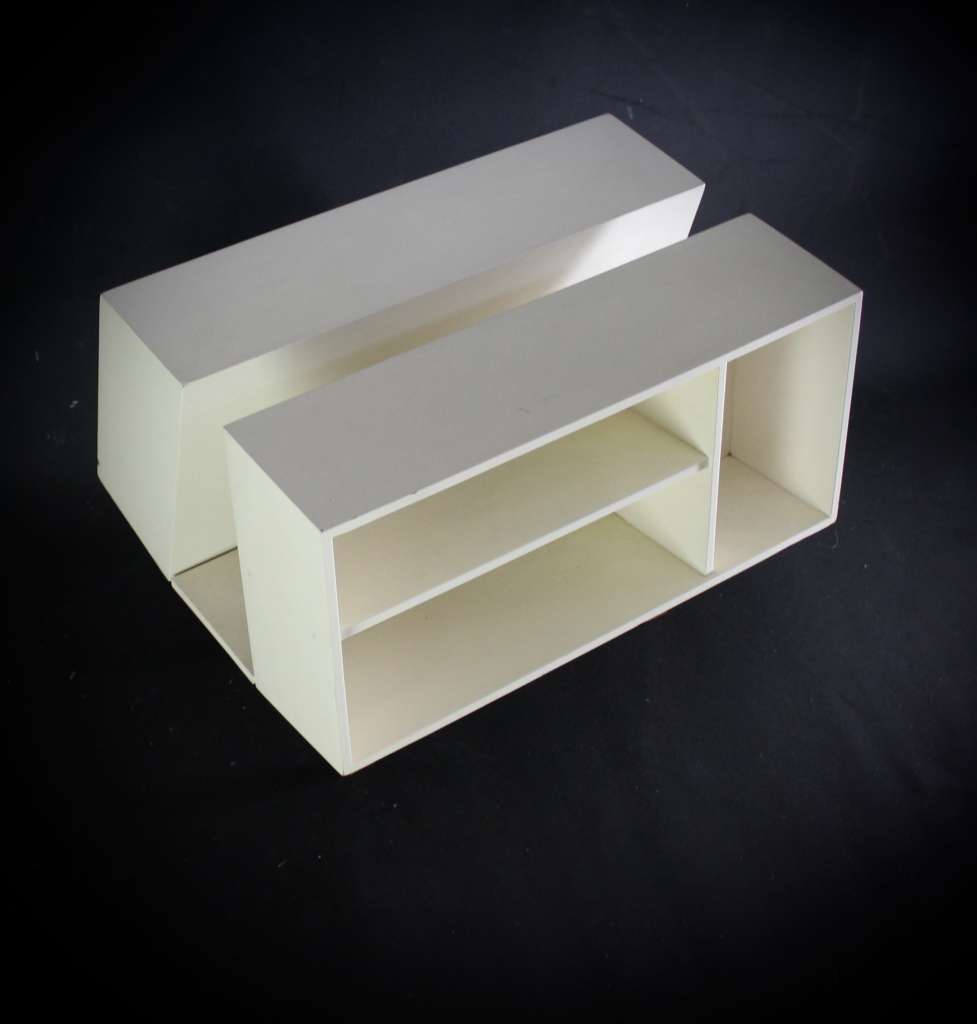 Ernest Race for Isokon Penguin Donkey Mark II bookshelf