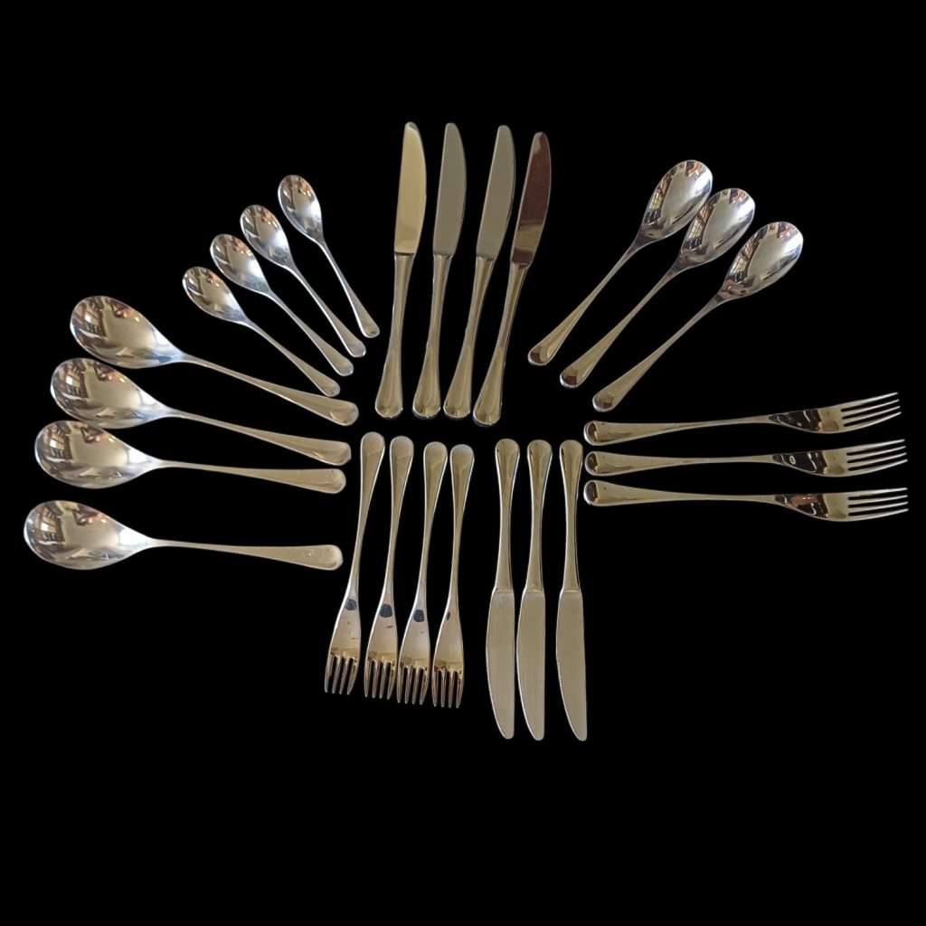 Quantity of Alveston cutlery des. by Robert Welch