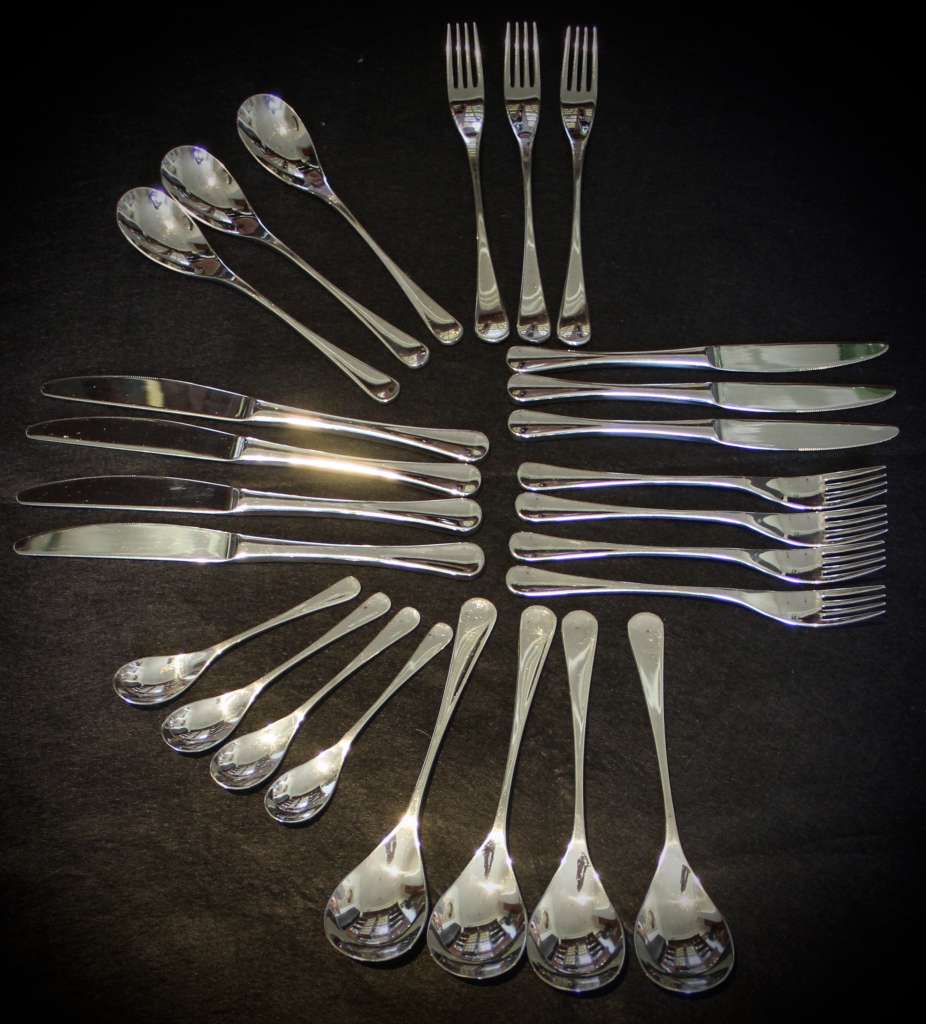 Quantity of Alveston cutlery des. by Robert Welch
