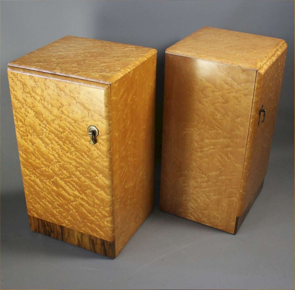 Birds-Eye Maple pair of Art Deco bedside cabinets