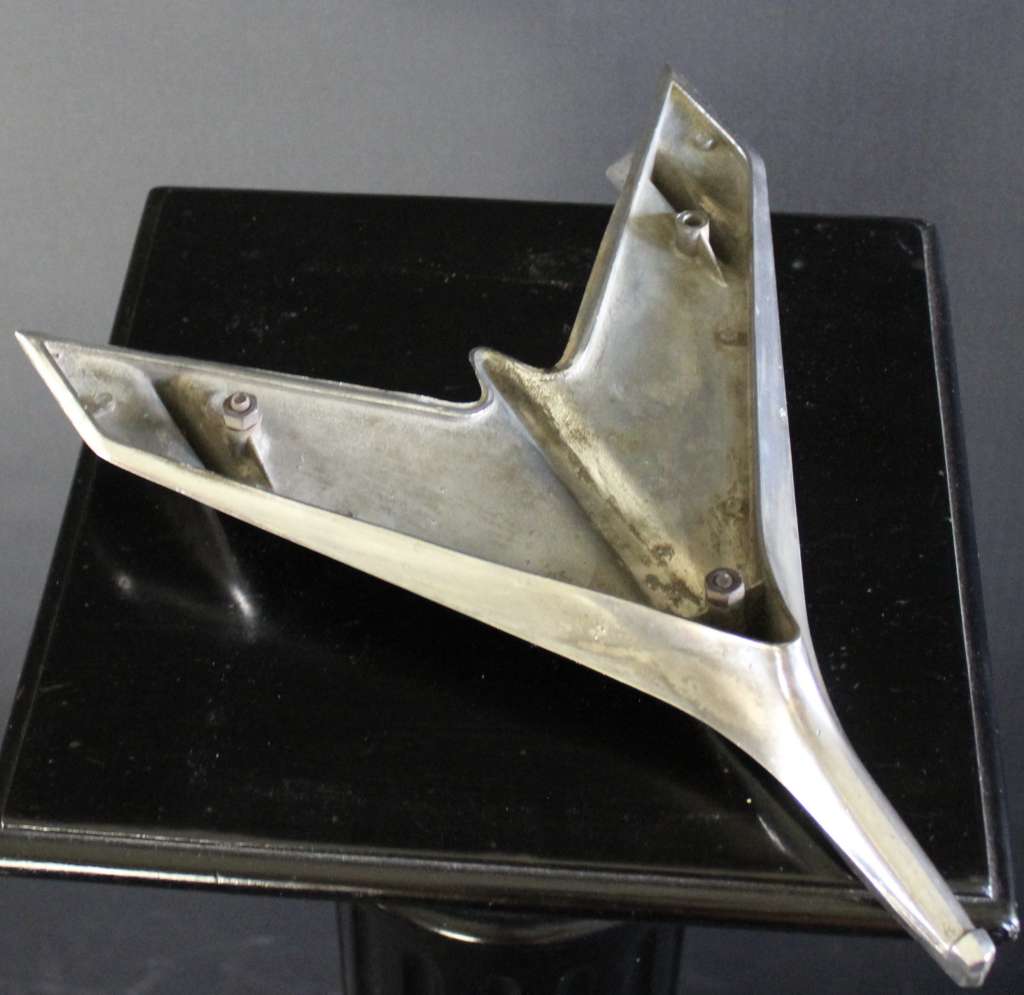 Chevrolet 'Jet Bird' chrome hood