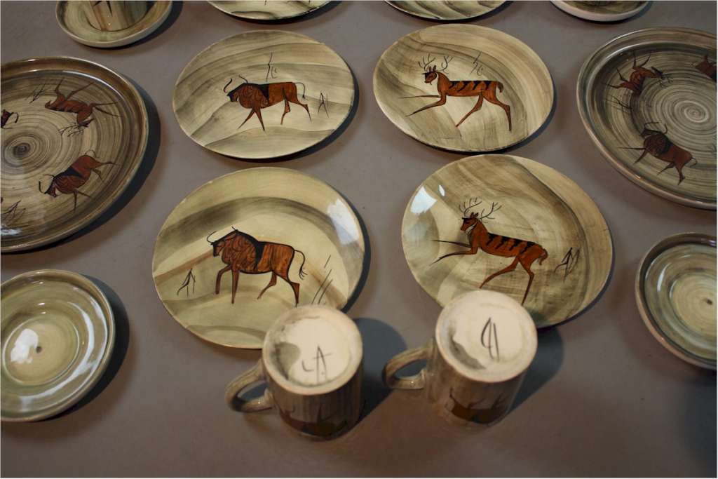 French 1950's coffee set depicting Lascaux cave drawings