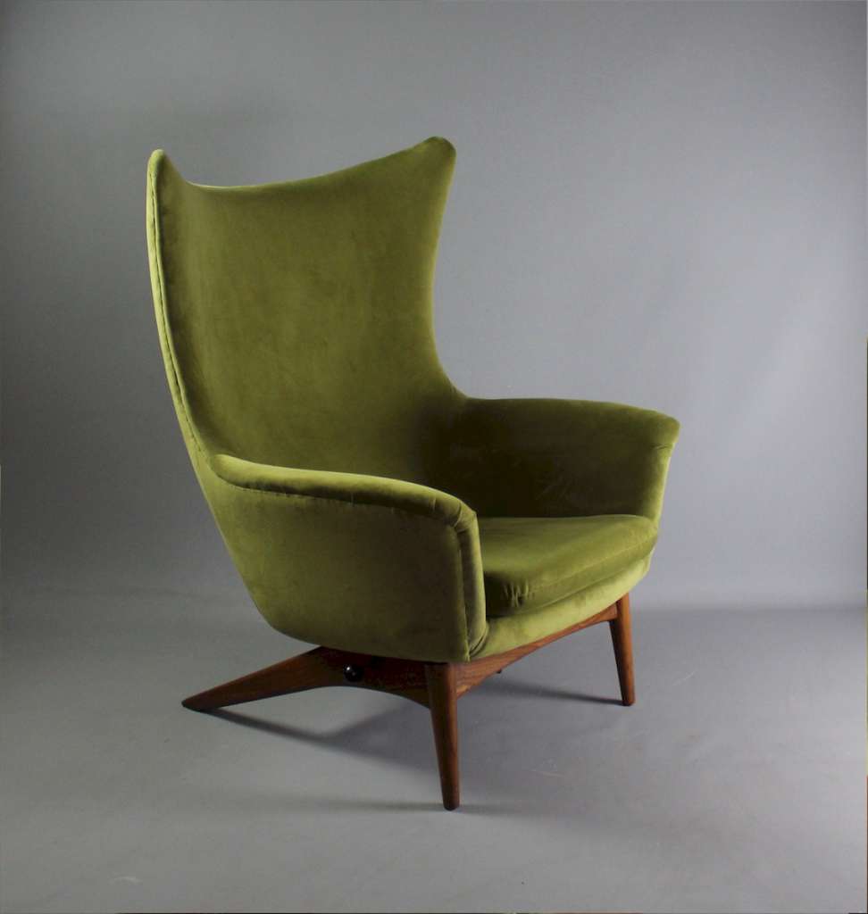 H W Klein Model 207 for Bramin Danish chair