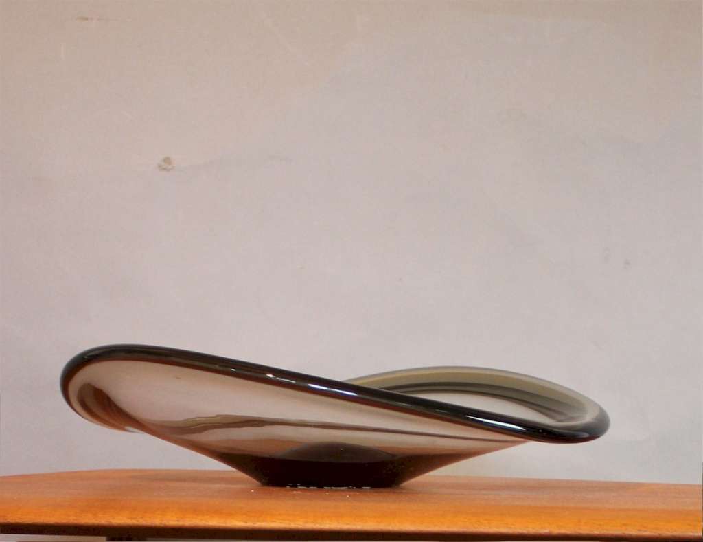 Holmegaard Selandia glass bowl by Per Lutken