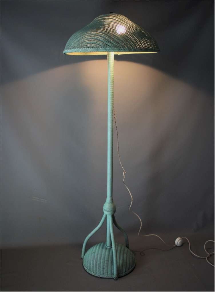 Wonderful early 20th century Lloyd Loom standard lamp