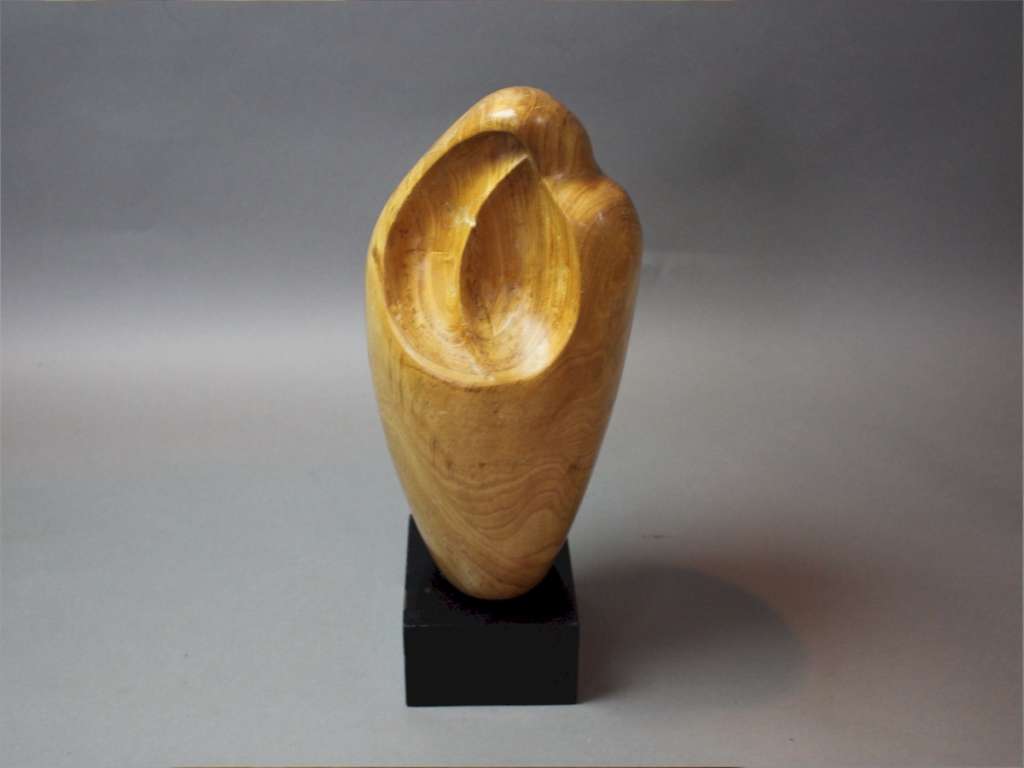 Mother and child wooden sculpture. Signed B Murray 1979