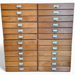 Desktop filing cabinet No 4 holds A4 paper