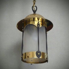 Classic arts and crafts dome top lantern in brass