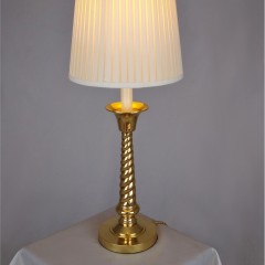 Candlestick tablelamp in brass