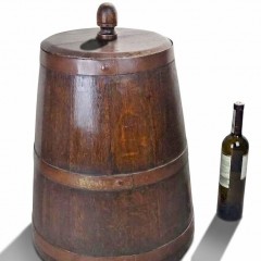 Substantial arts and crafts log bin in oak