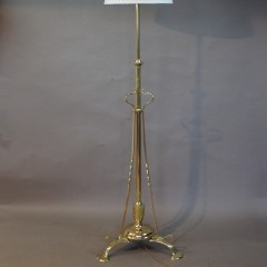 Arts and Crafts period brass adjustable standard / floor lamp