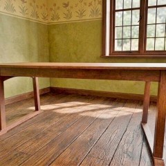 Heals Letchworth dining table in oak